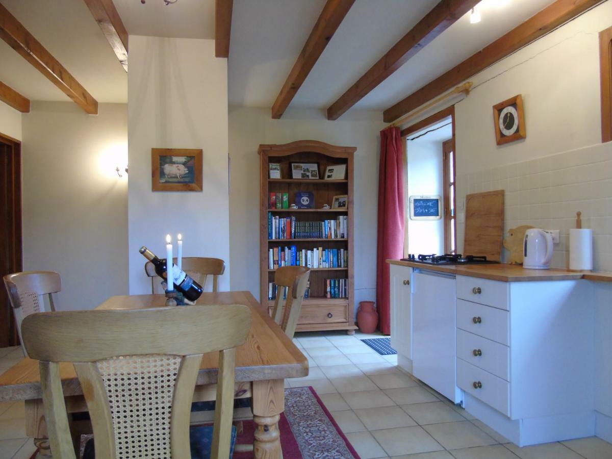 Gite Chez Marot Villa Varaignes Exterior photo